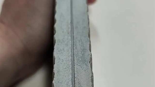 Ceramic tile edge profiles compared during flatness defect classification