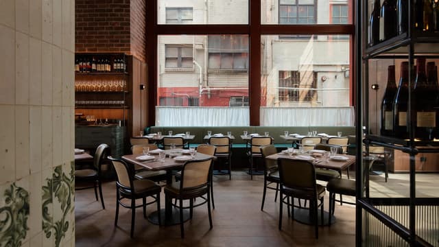 Coordinated Tile Surfaces for a Luxury Hotel in Melbourne